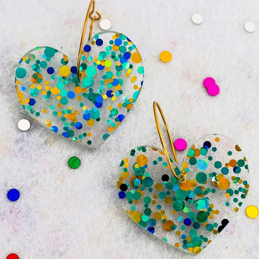 Pendientes en forma de Corazón hechos en Acrílico acabado Confeti